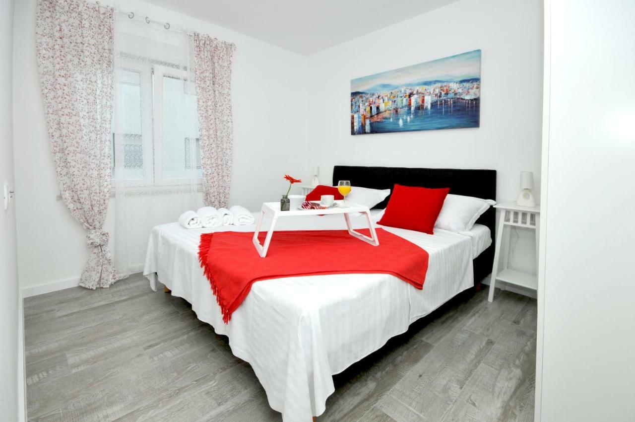 Apartmani Olive Trogir Exteriér fotografie