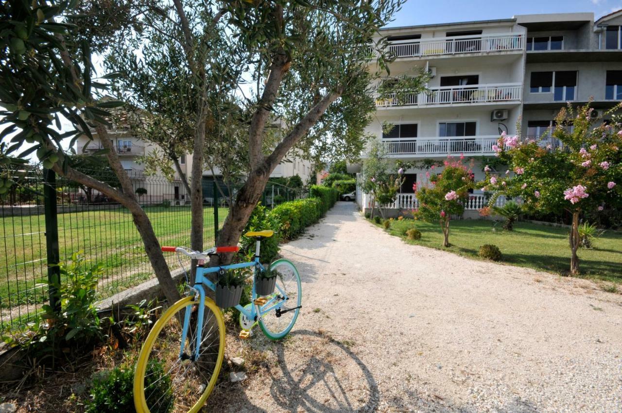 Apartmani Olive Trogir Exteriér fotografie
